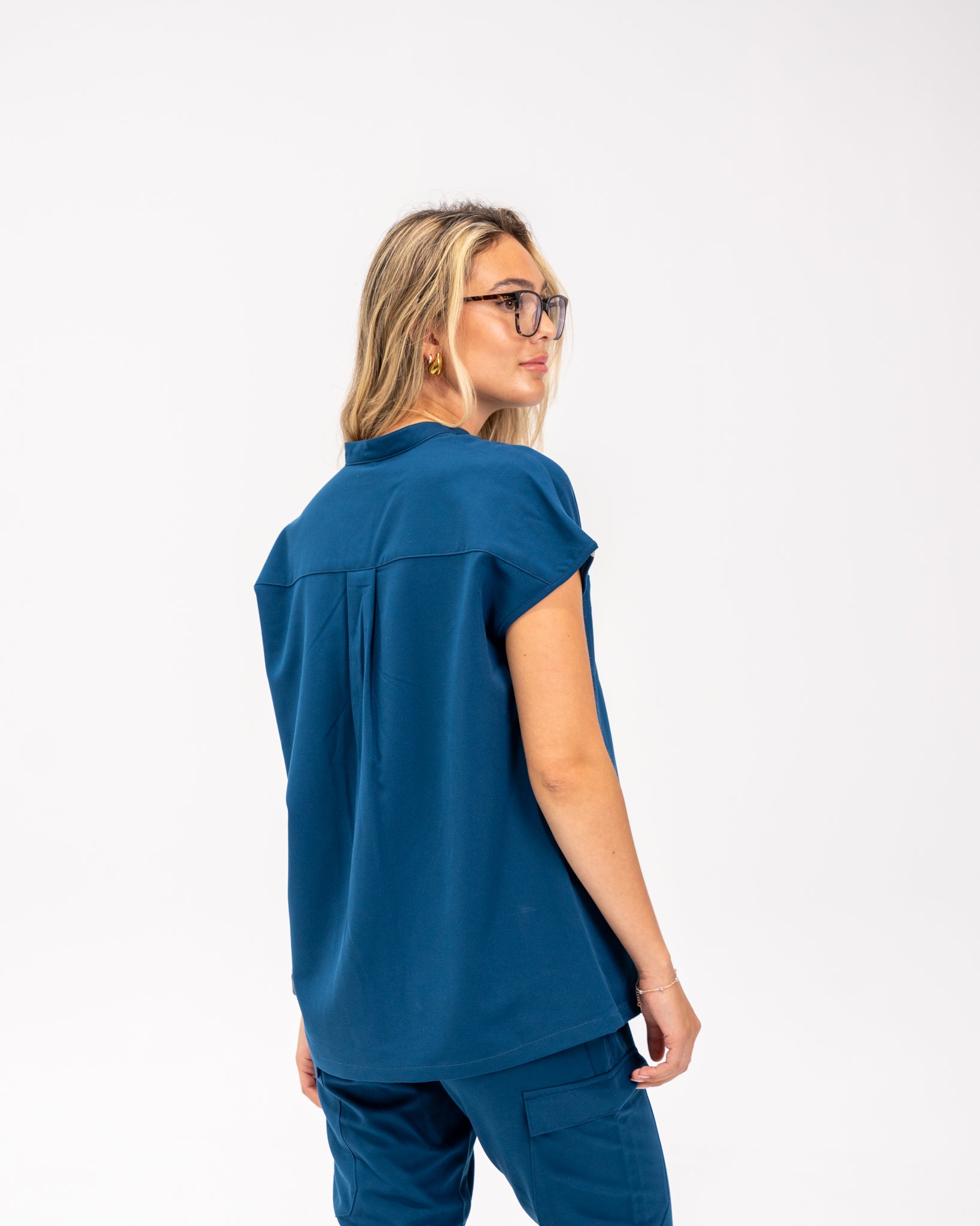 Haut d'uniforme médical à manche courte Ophelia - Bleu Abysse