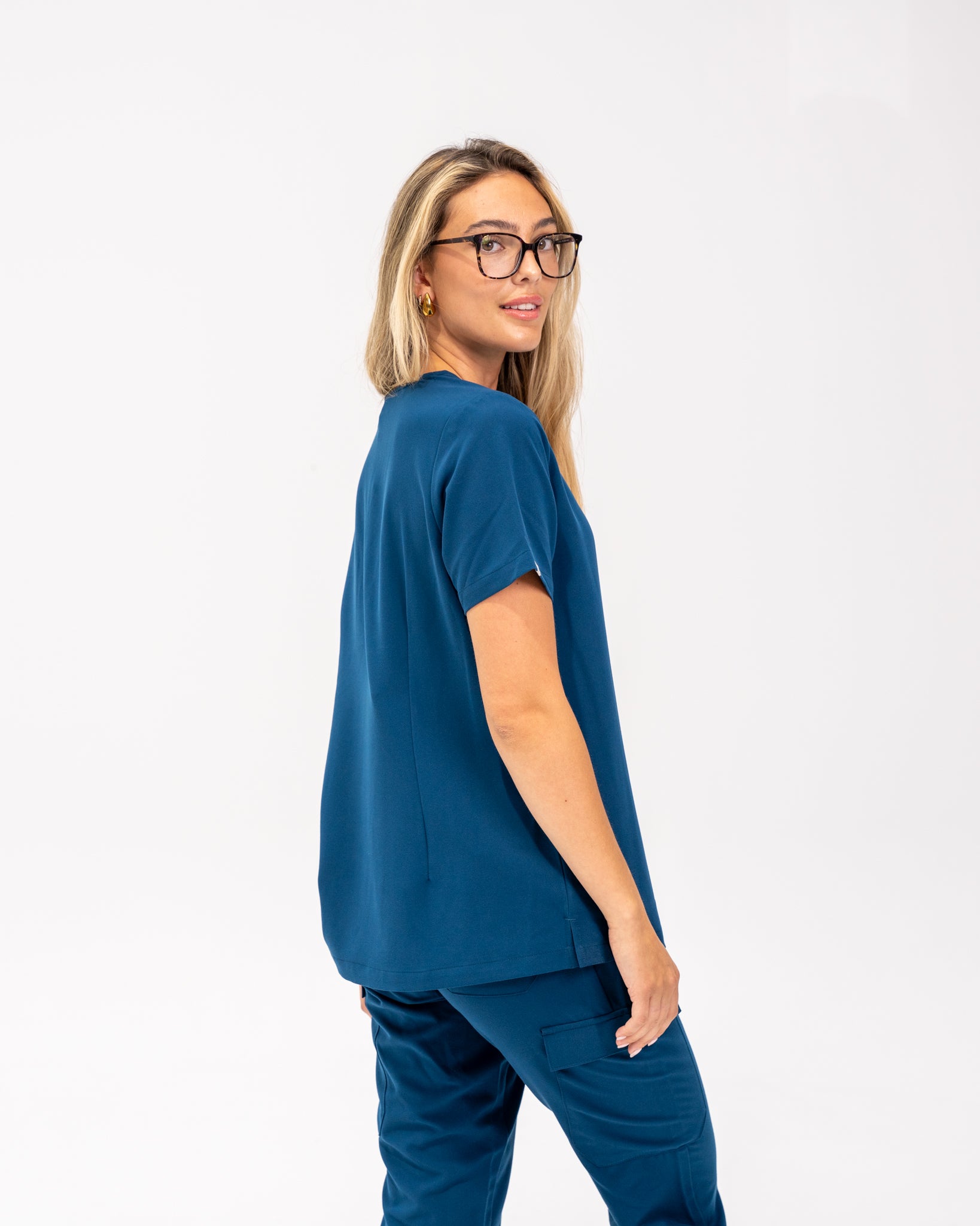 Haut d'uniforme médical Olivia - Bleu Abysse