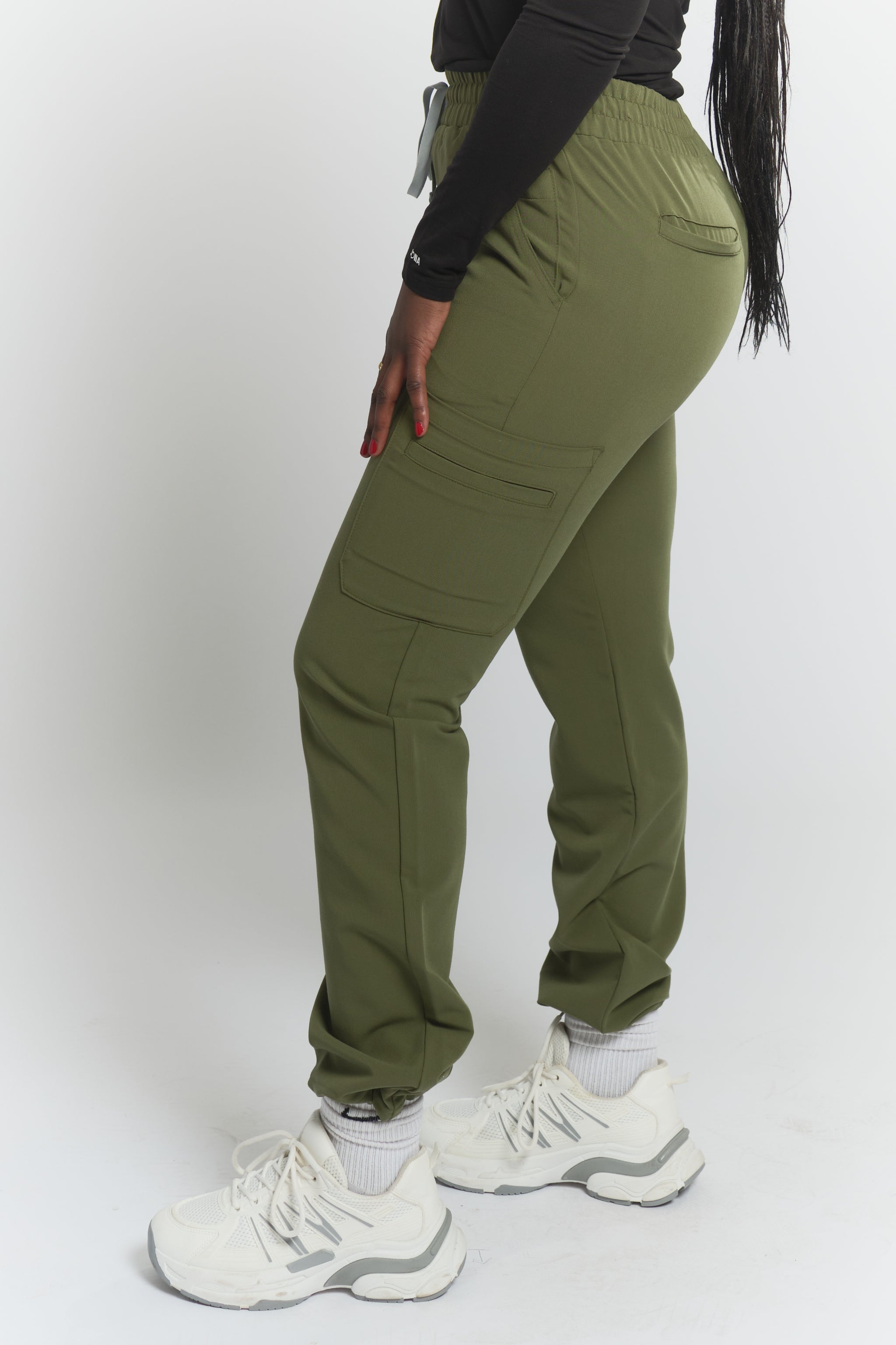 Lulu Straight Leg Scrub Pants - Mossy Green