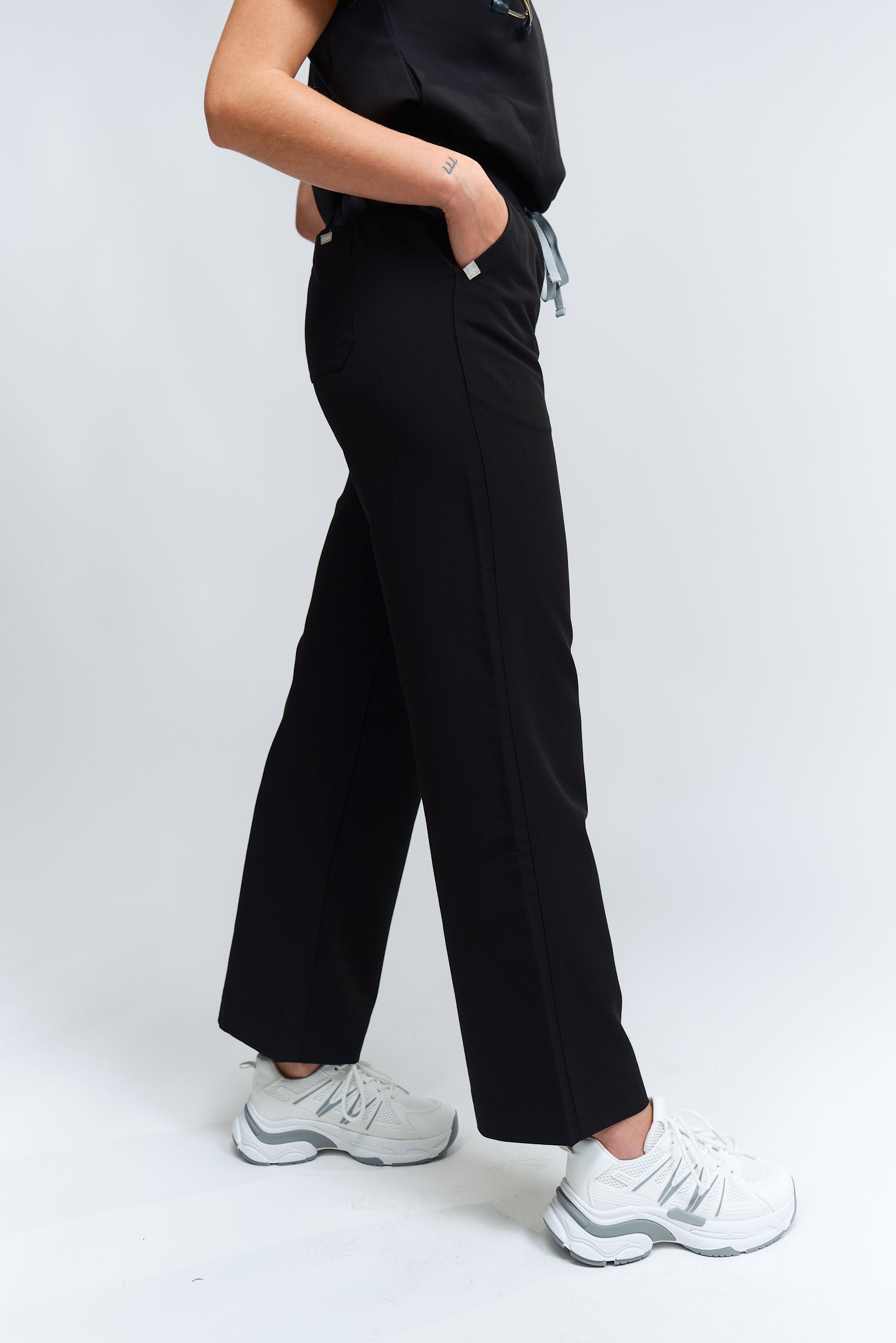 ACE Wide Leg Scrub Pants - Black