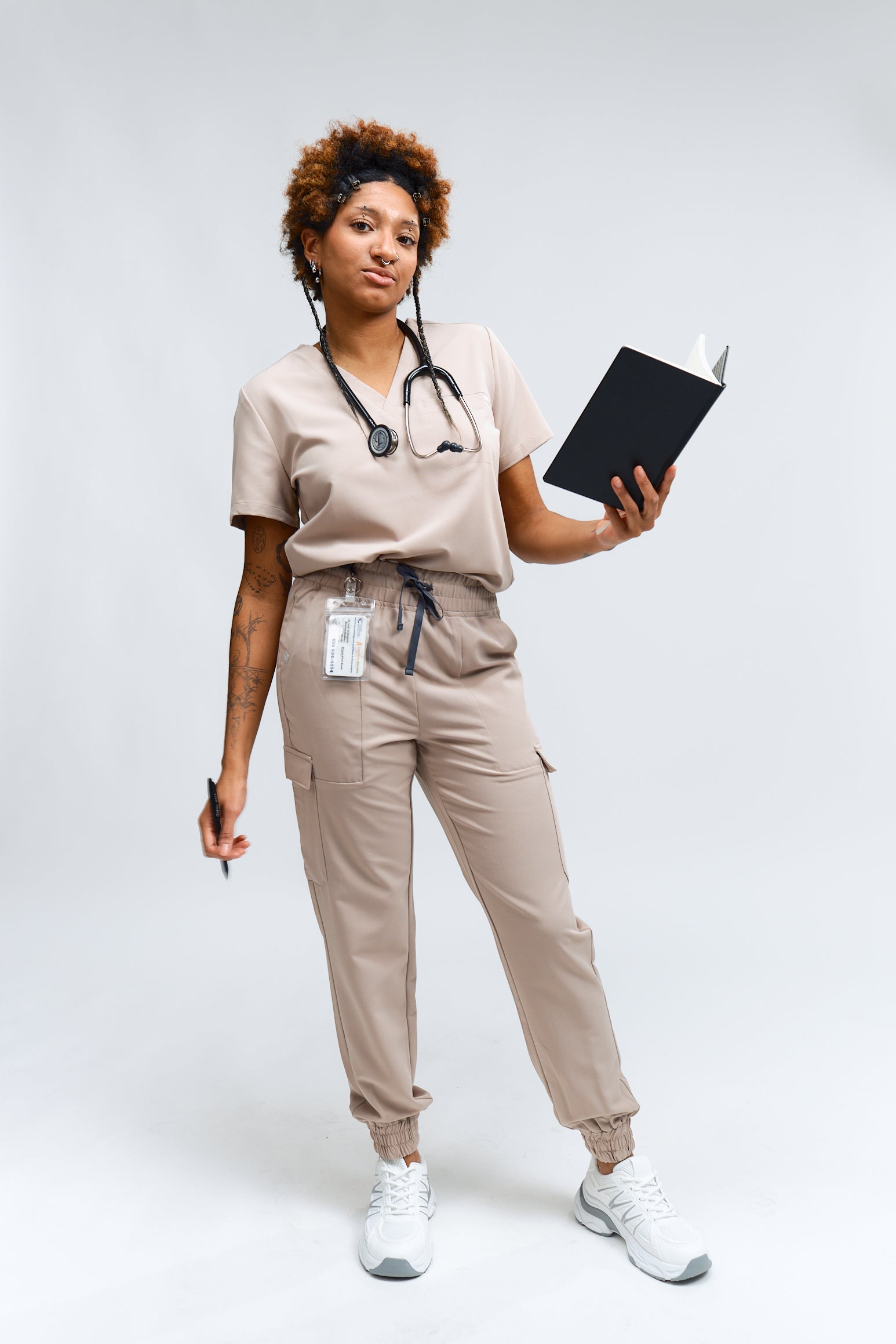 Olivia Scrub Top - Sandstone