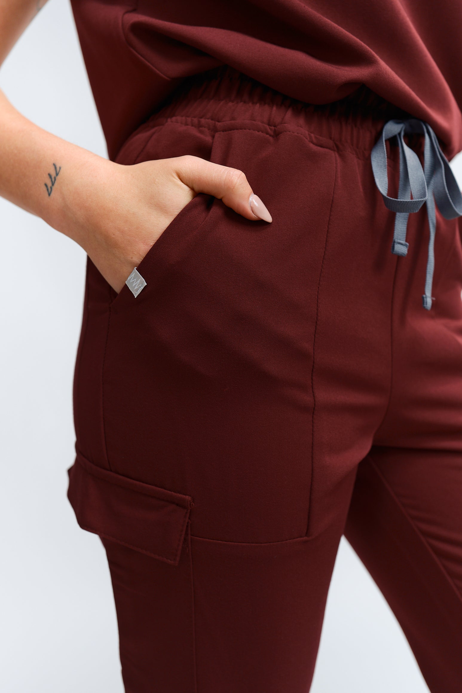 Lydia Jogger Scrub Pants - Burgundy