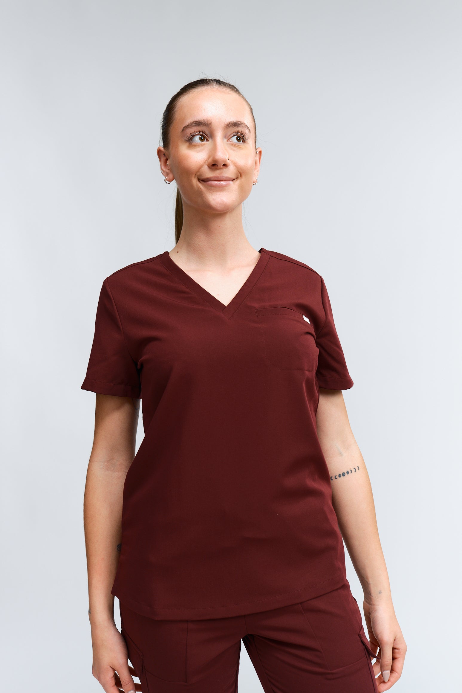 Olivia Scrub Top - Burgundy