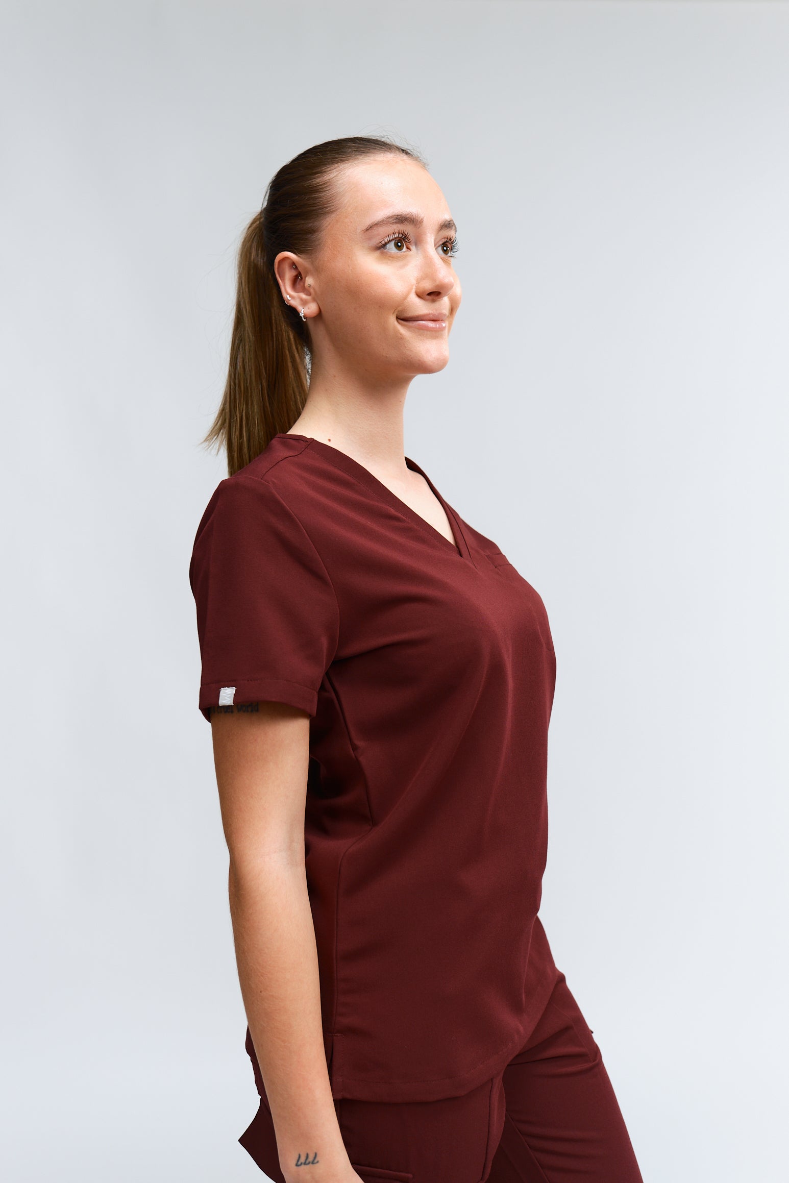 Olivia Scrub Top - Burgundy