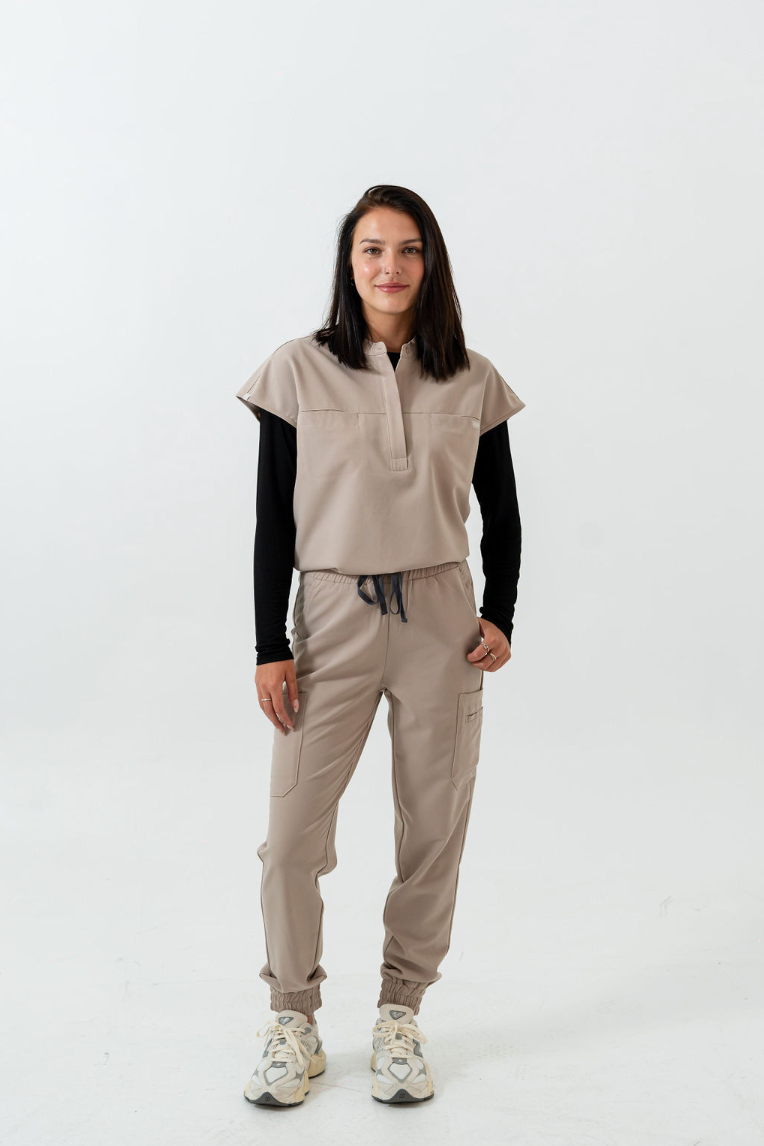 Anastasia Jogger Scrub Pants - Sandstone