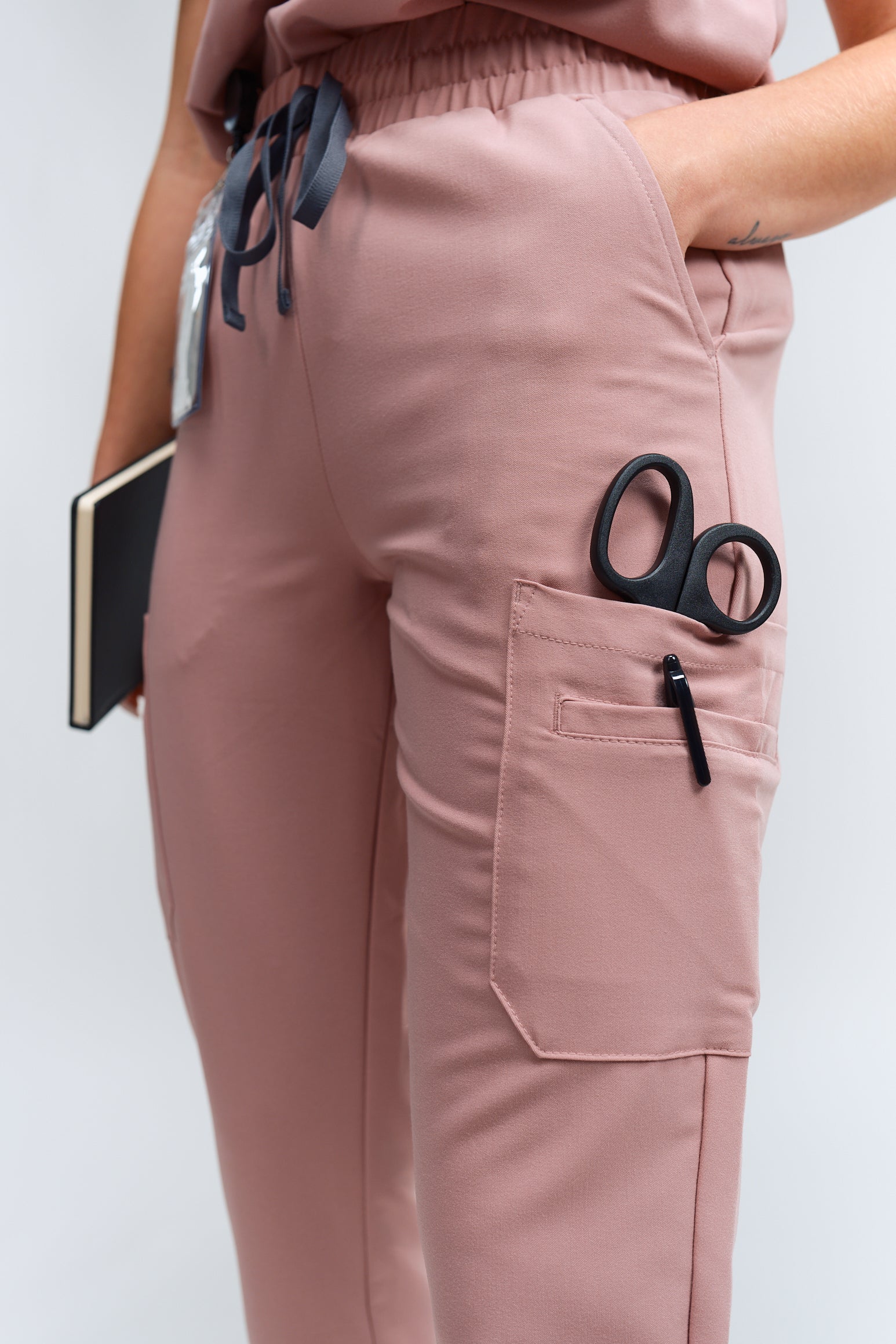 Pantalon d'uniforme médical Anastasia - Bois de rose