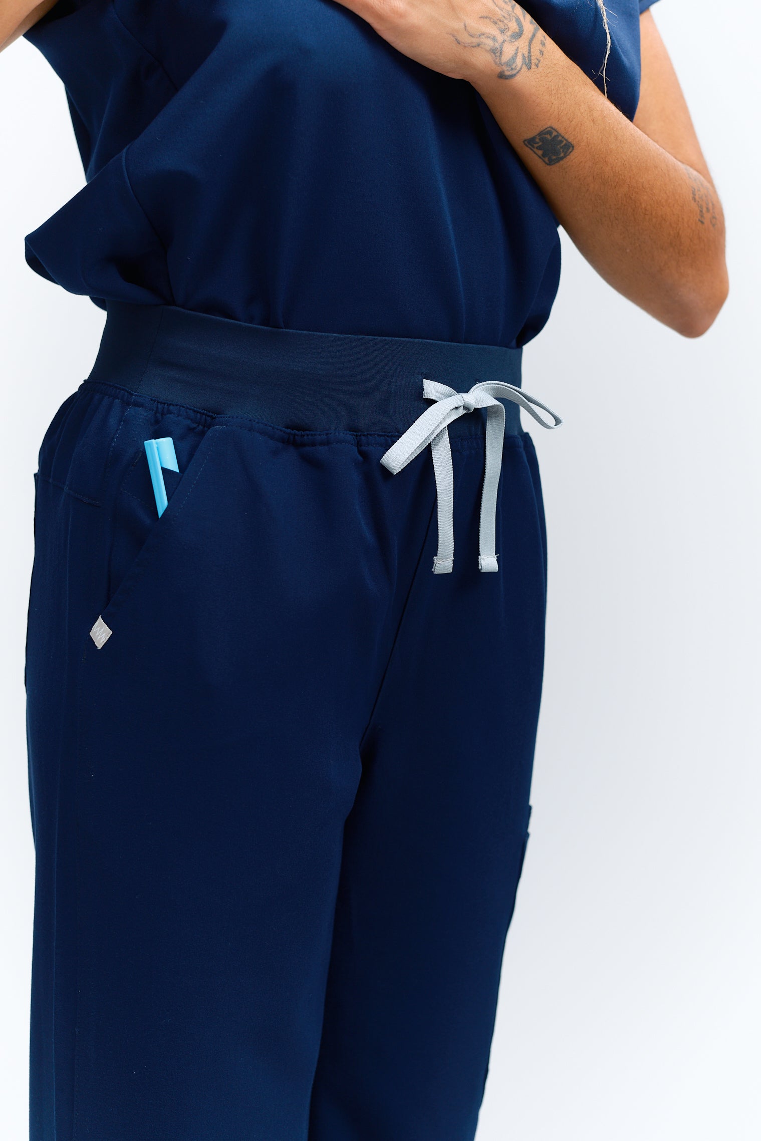 <span>Pantalon d'uniforme médical</span> ACE à jambes larges - Marine