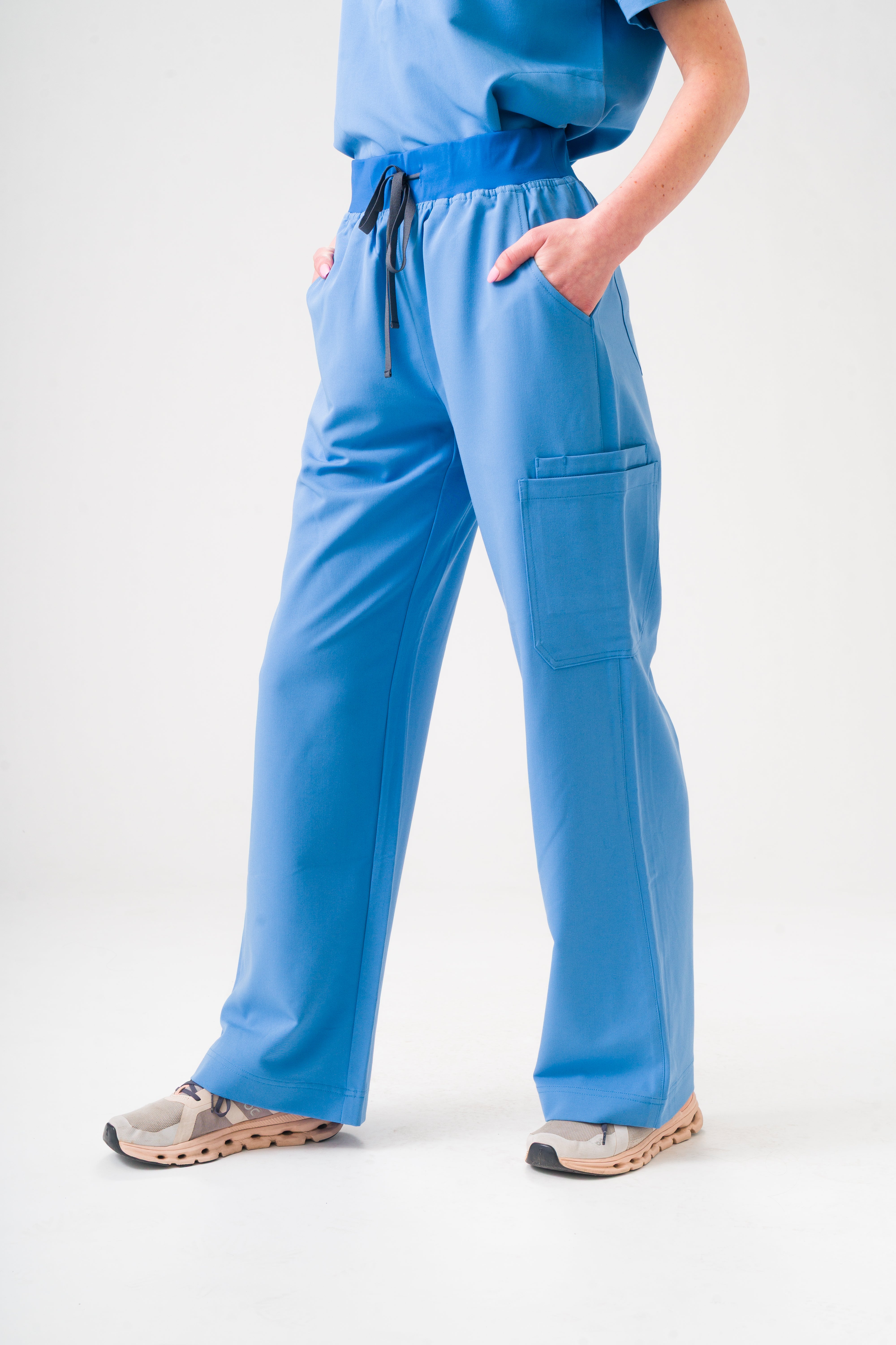 ACE Wide Leg Scrub Pants - Ruby Red – JOIIA