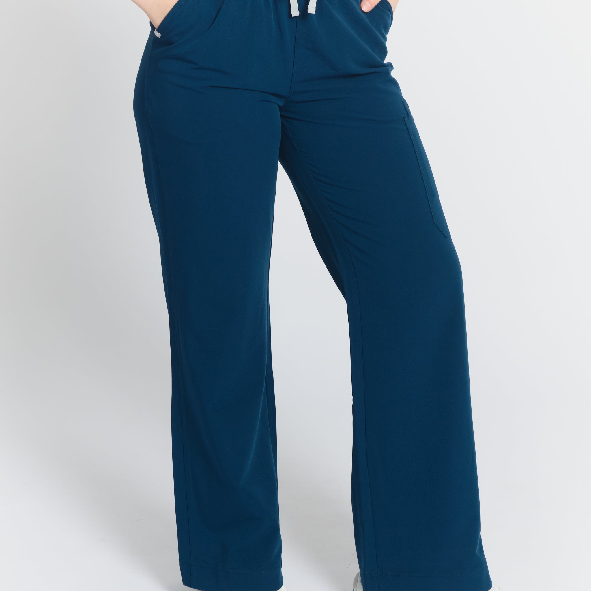 joiia-ace-wide-leg-scrub-pants-abyss-blue-female-canada.jpg