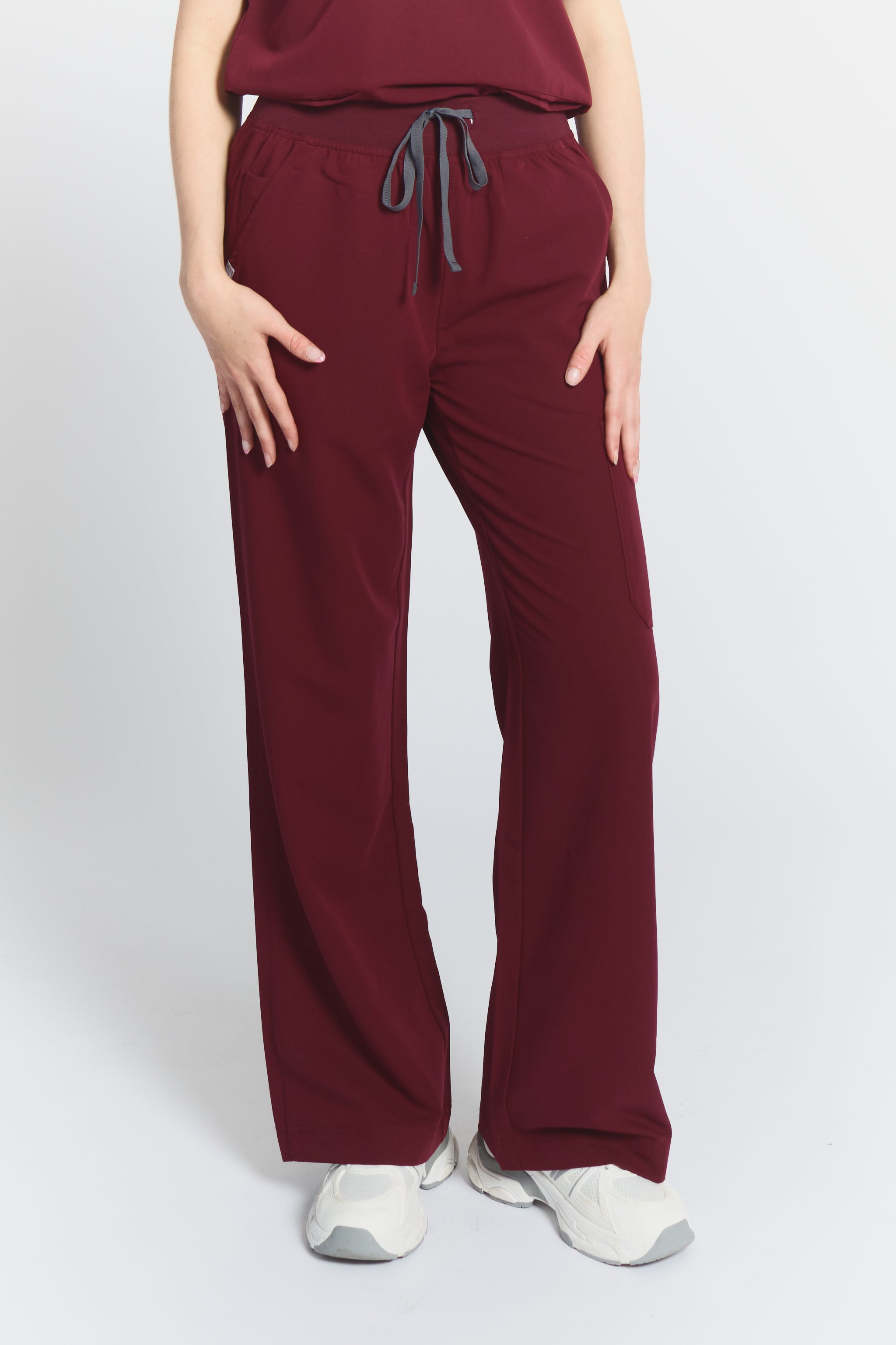 パンツ RUBY ACE Wide Leg Scrub Pants - Ruby Red – JOIIA