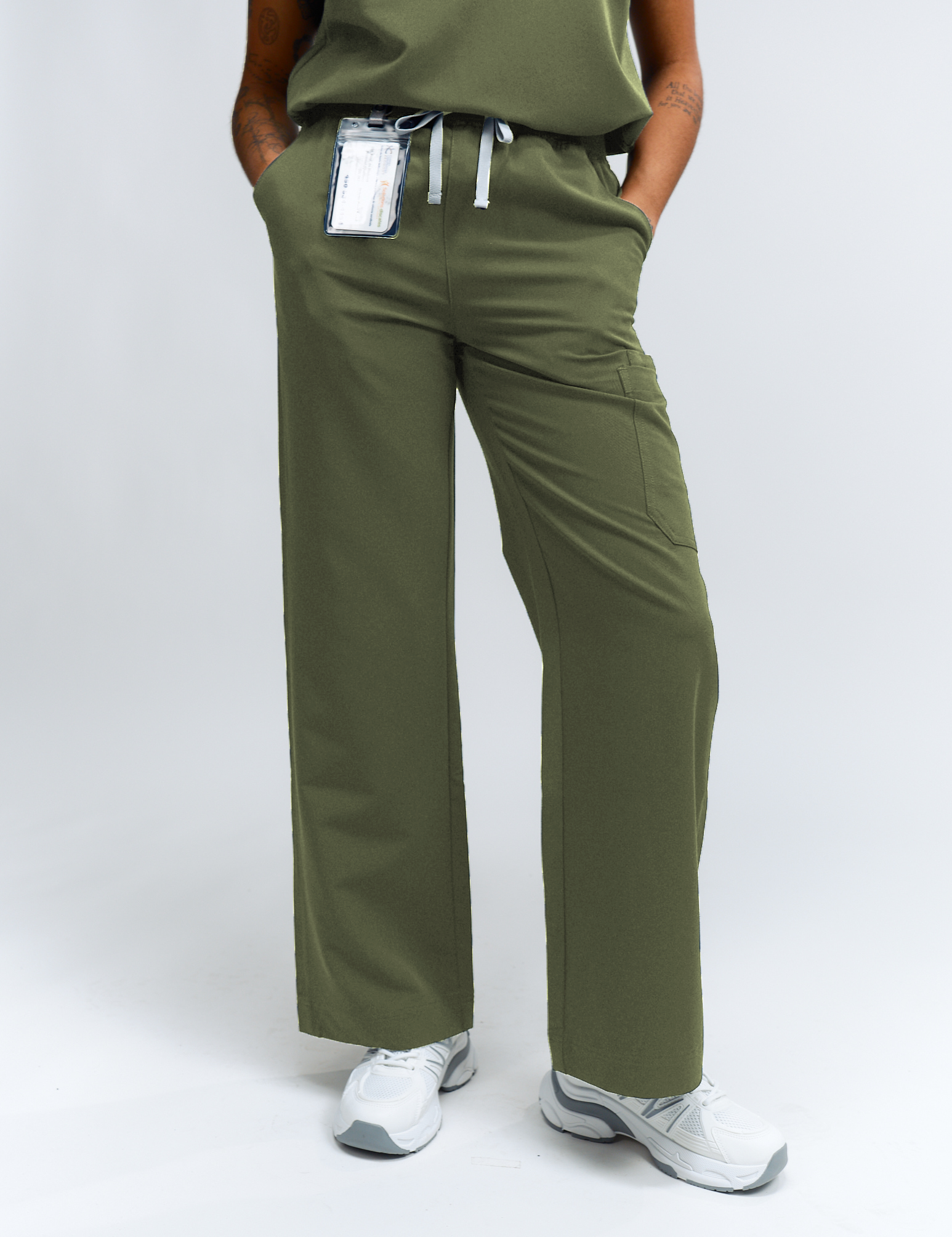 joiia-ace-wide-leg-scrub-pants-mossy-green-female-canada.png