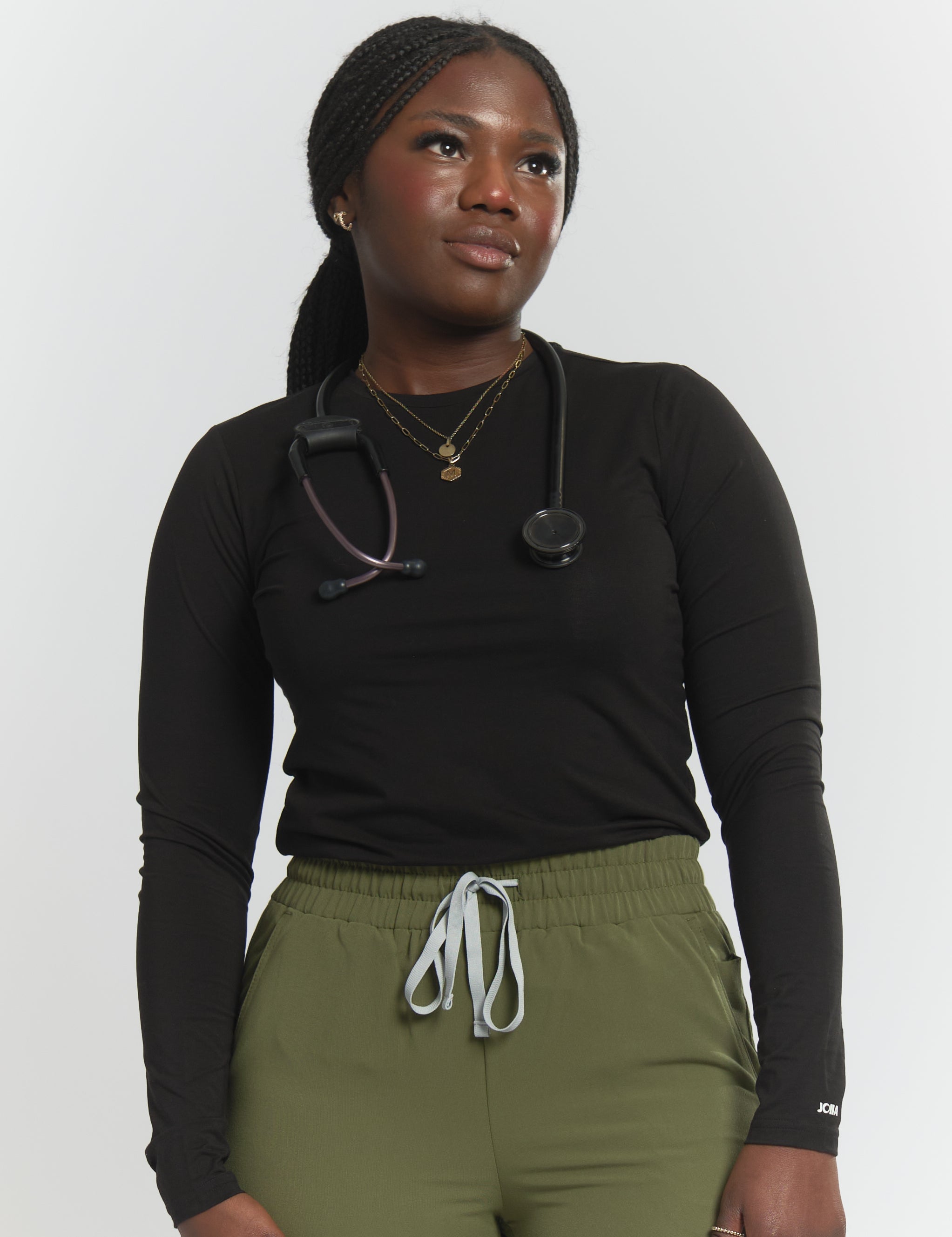 joiia-amelia-longsleeve-underscrub-cooling-tech-black-female-canada.jpg