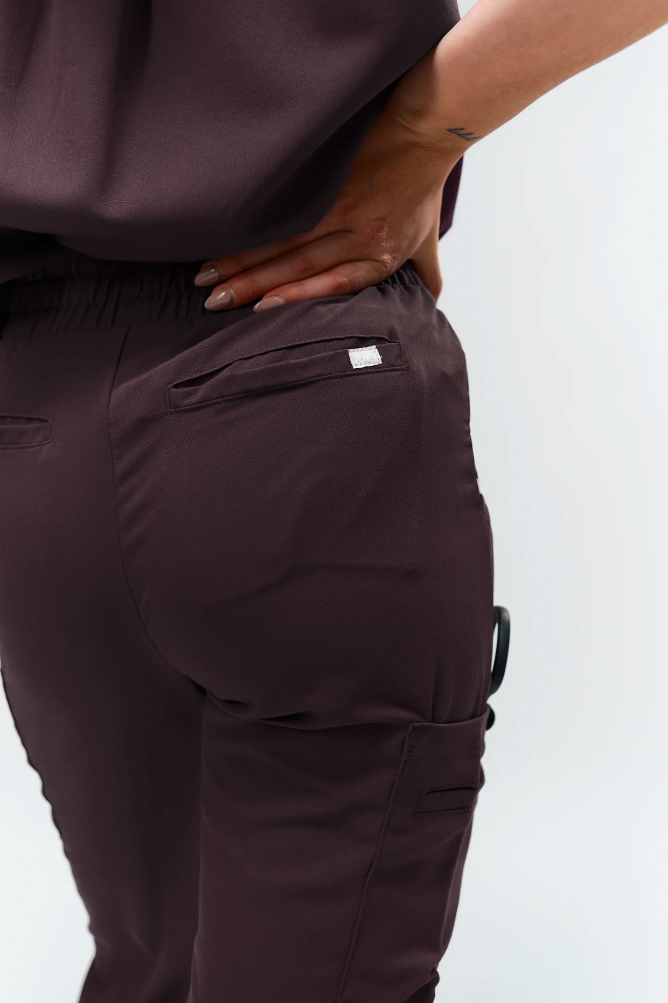 Anastasia Jogger Scrub Pants - Espresso