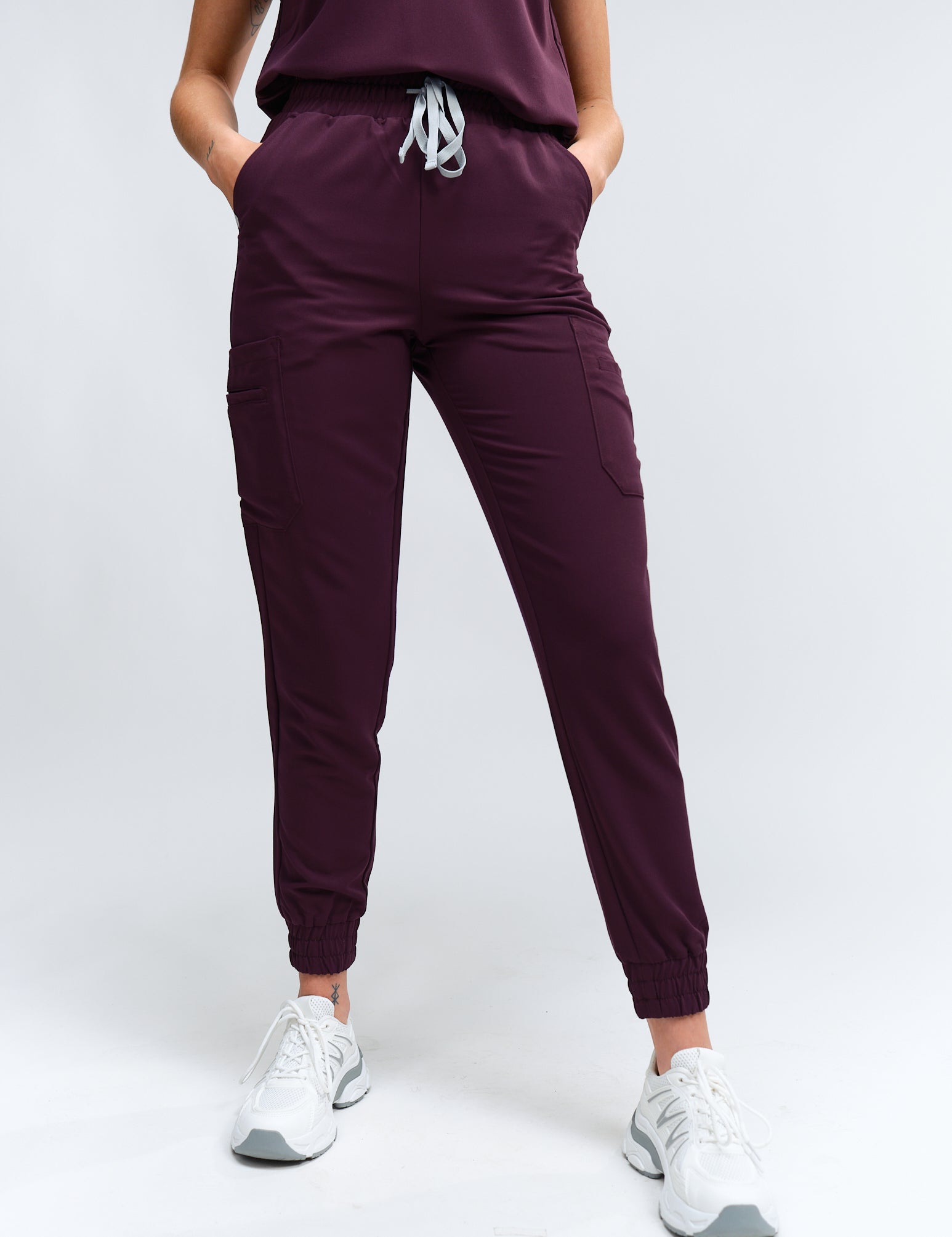 joiia-anastasia-jogger-scrub-pants-royal-purple-female-canada.jpg