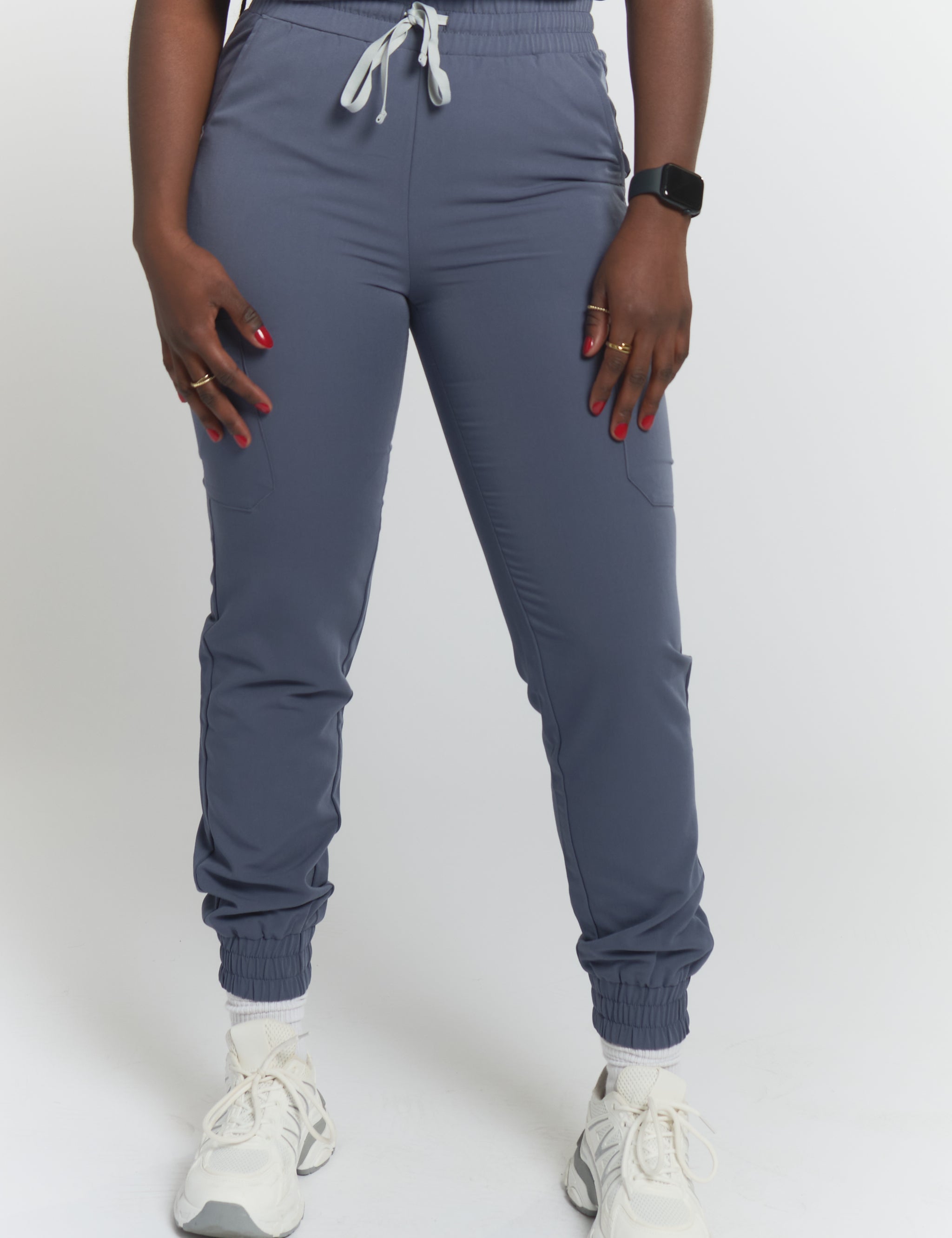 joiia-canada-anastasia-jogger-scrub-pants-stormy-grey-female-canada.jpg