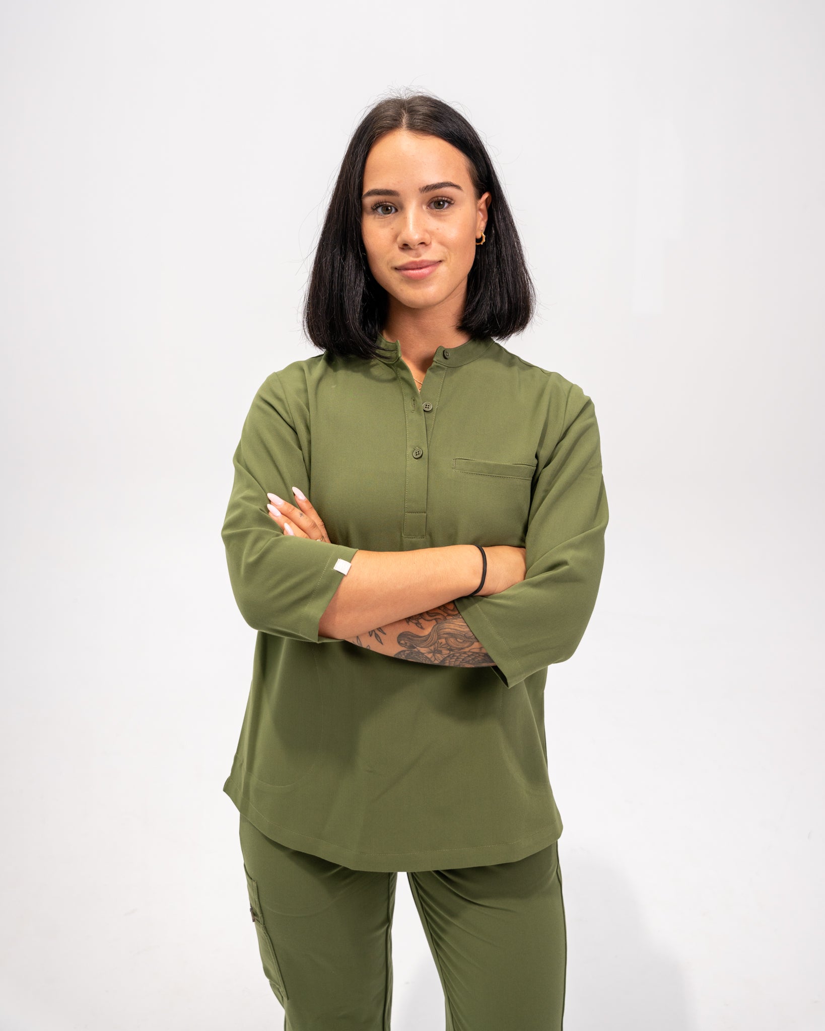 Haut d'uniforme médical à manches trois quart Cecilia - Vert Mousse