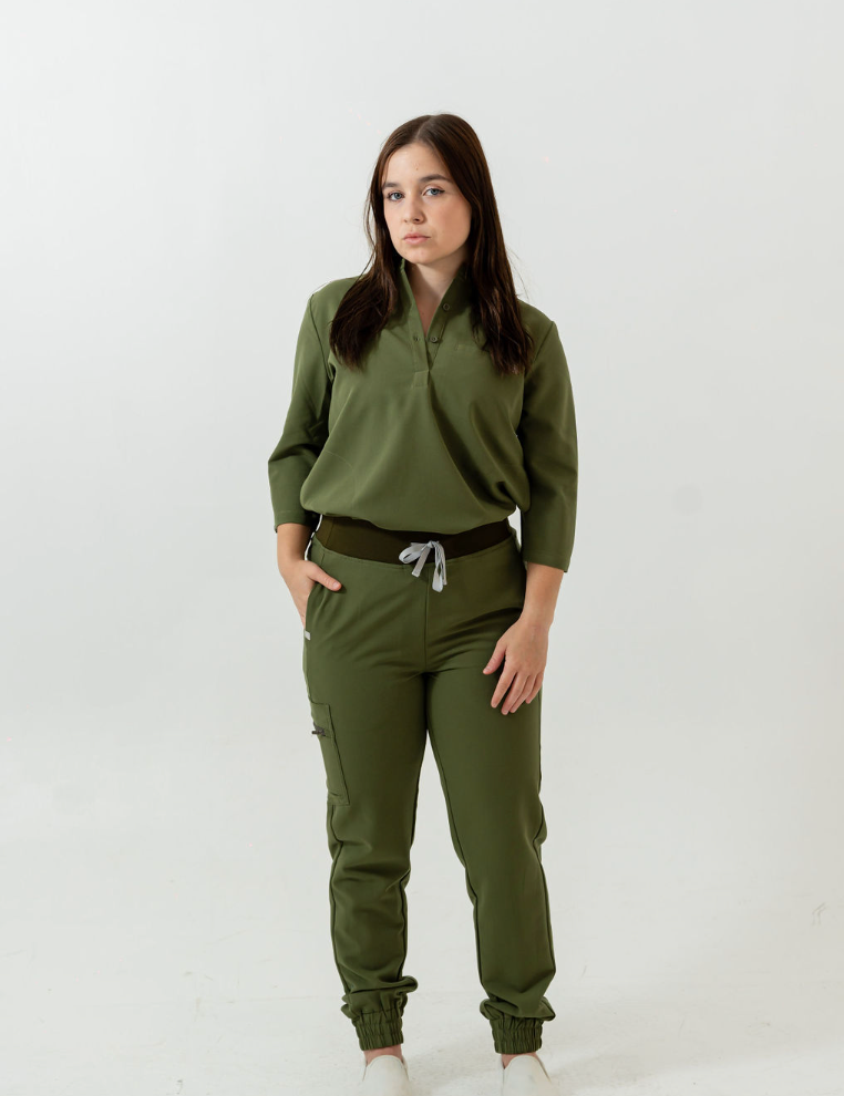 joiia-elodia-jogger-scrub-pants-mossy-green-female-canada.png