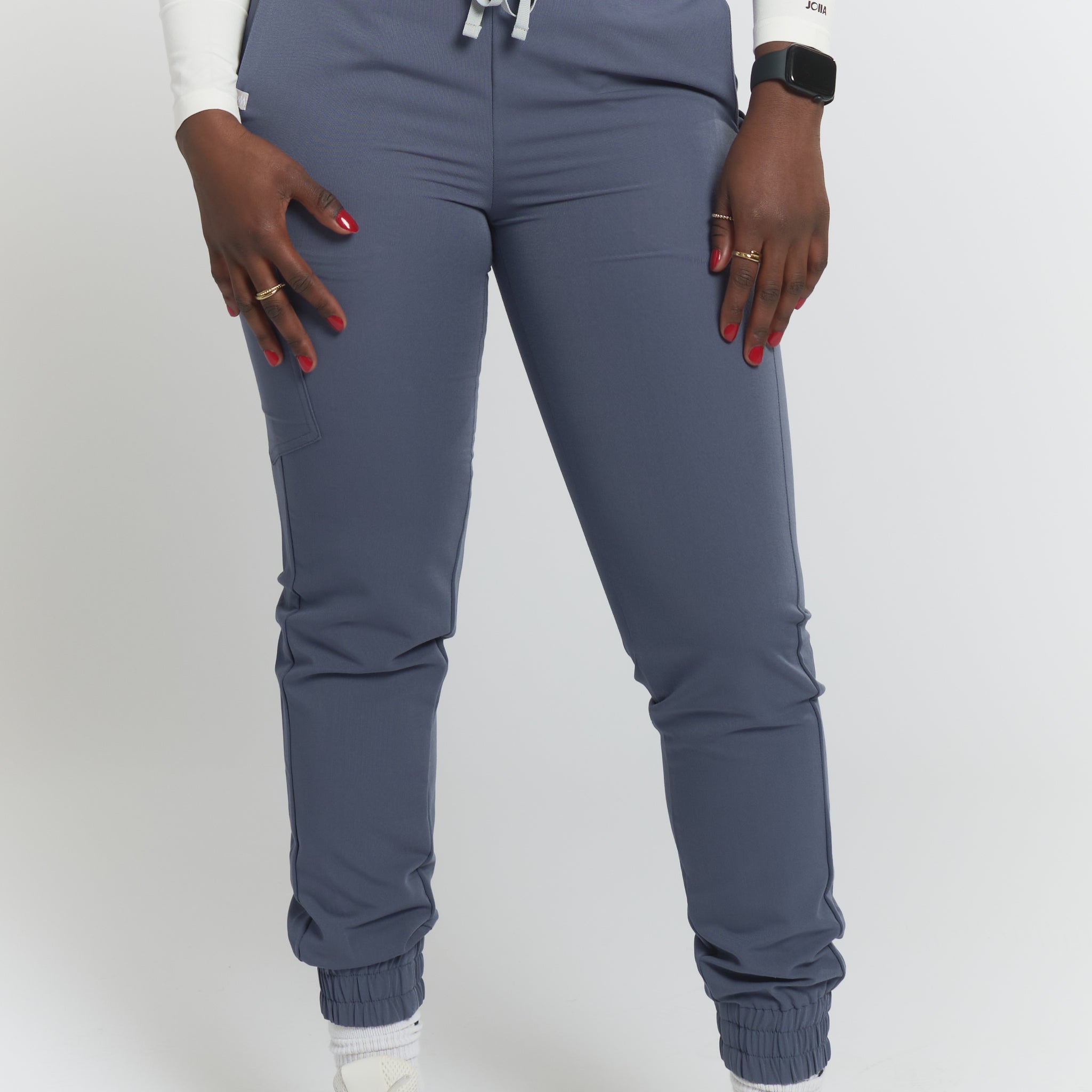joiia-elodia-jogger-scrub-pants-stormy-grey-female-canada.jpg