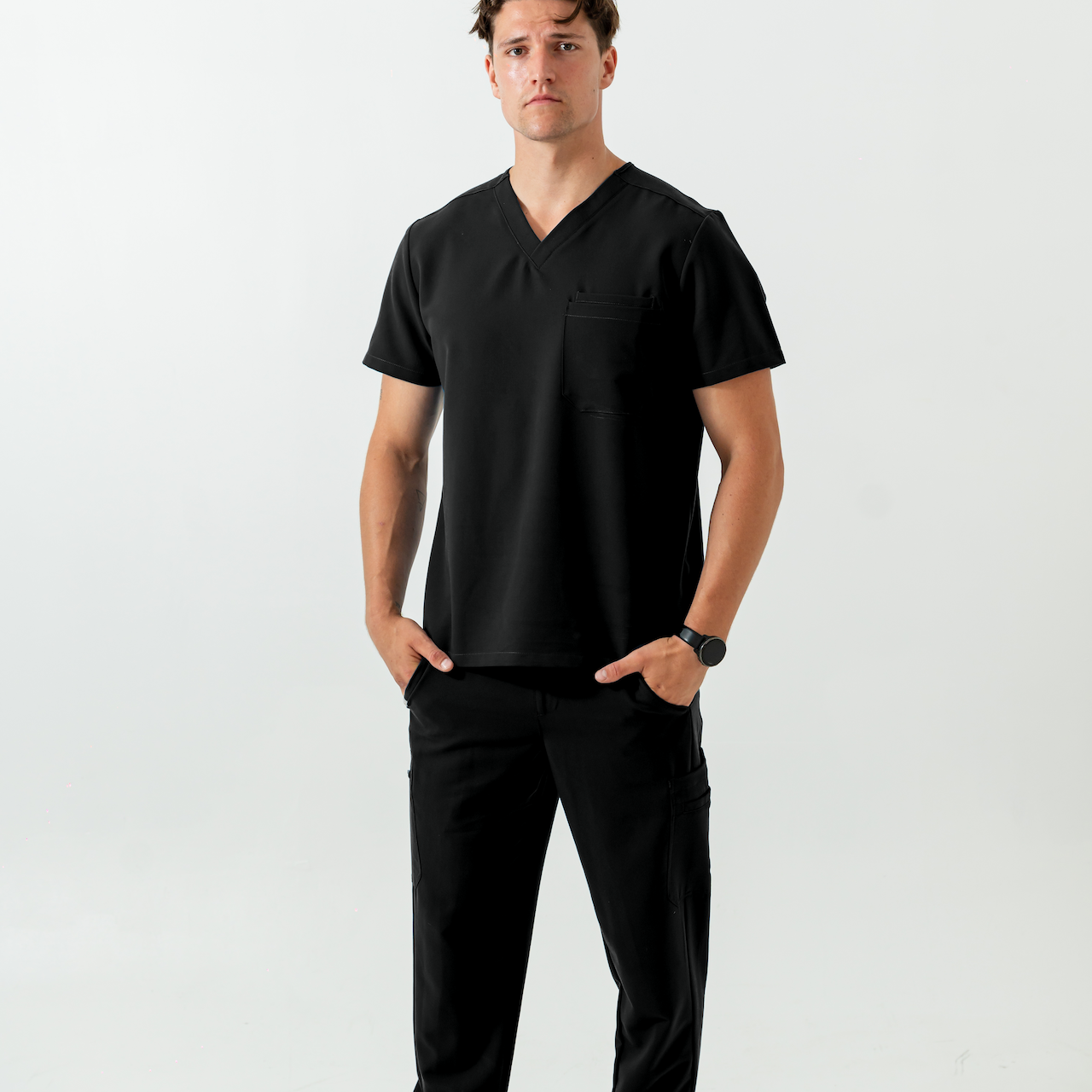 joiia-liam-scrub-top-black-male-canada-1.png