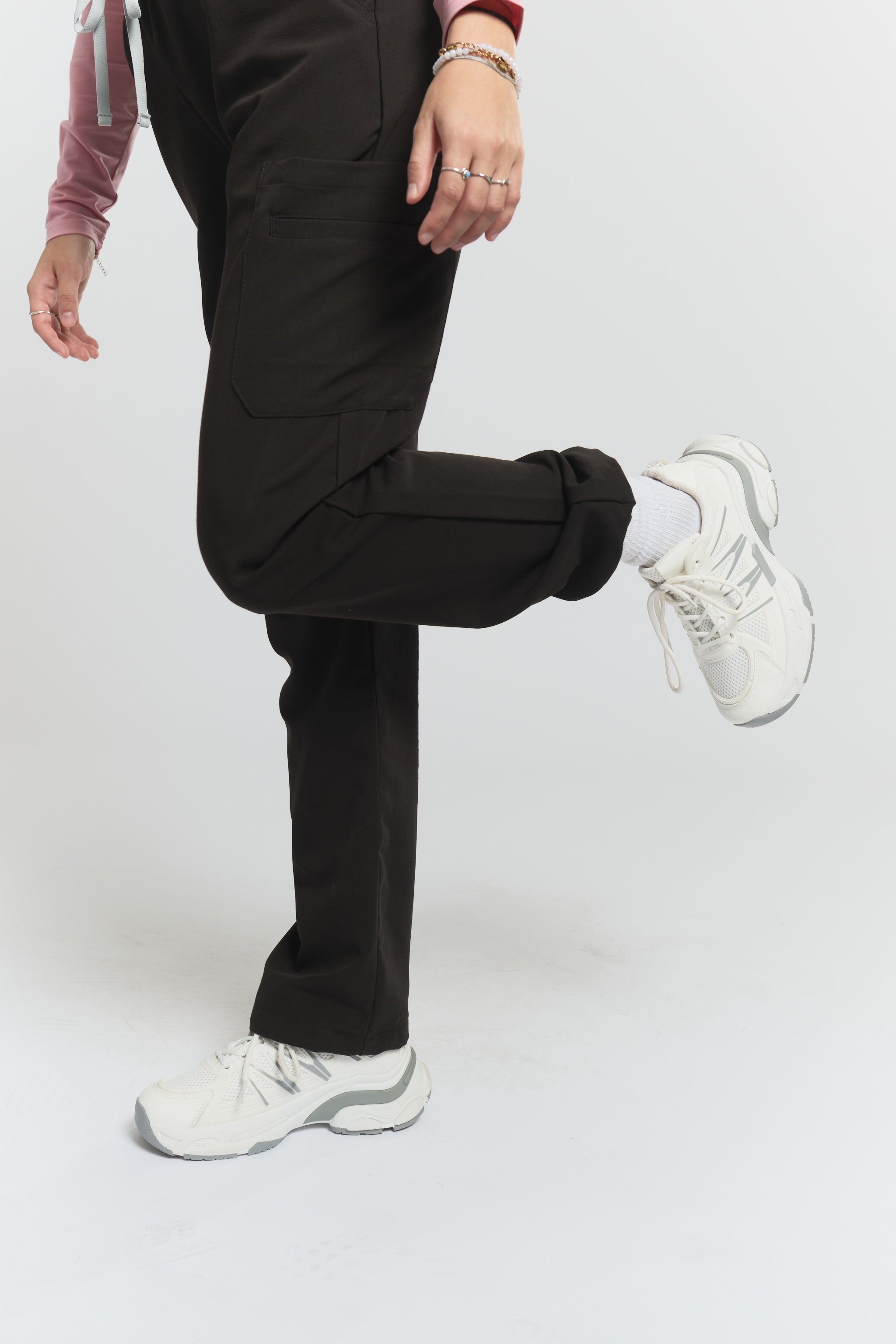 Lulu Straight Leg Scrub Pants - Black