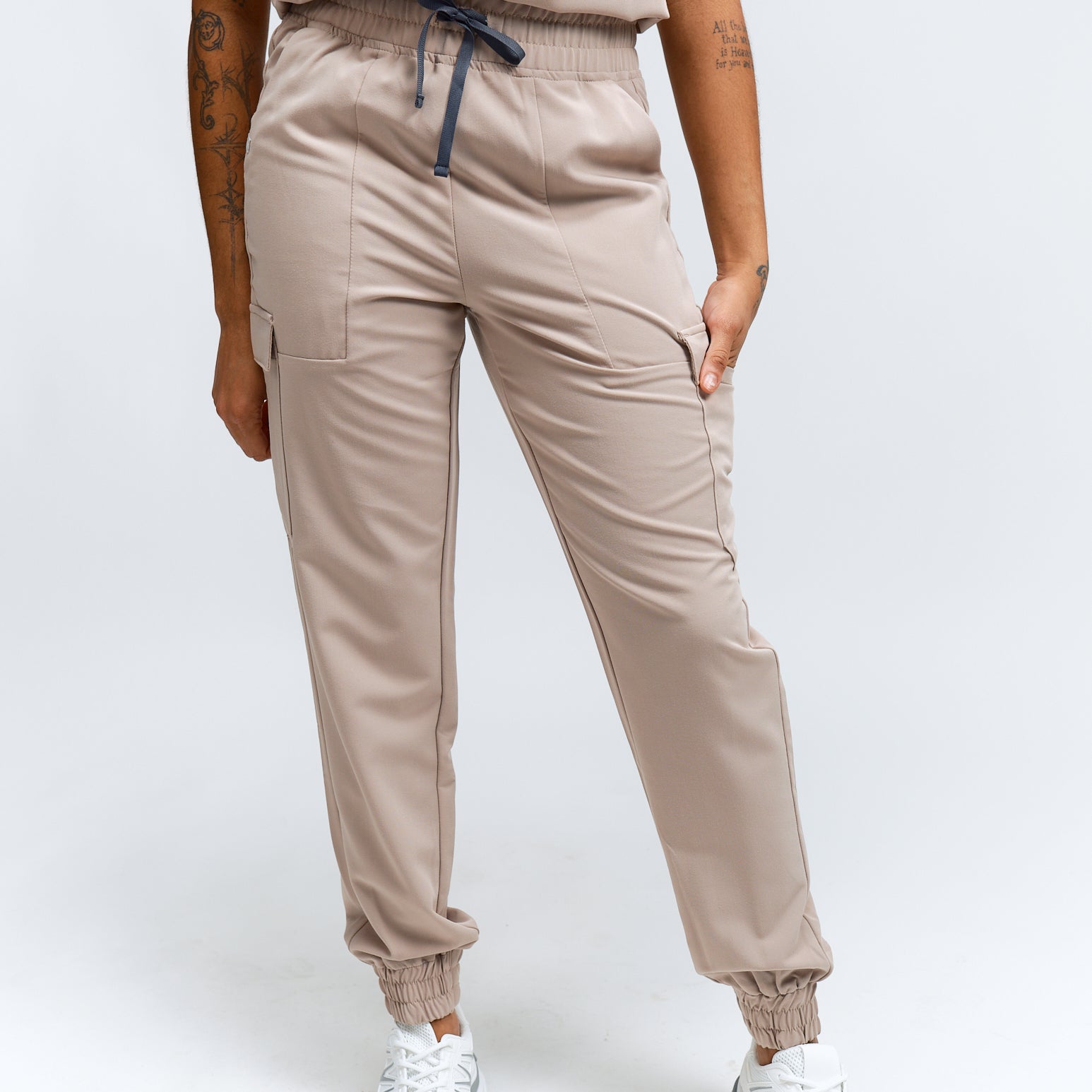 joiia-lydia-jogger-scrub-pants-sandstone-beige-female-canada.jpg