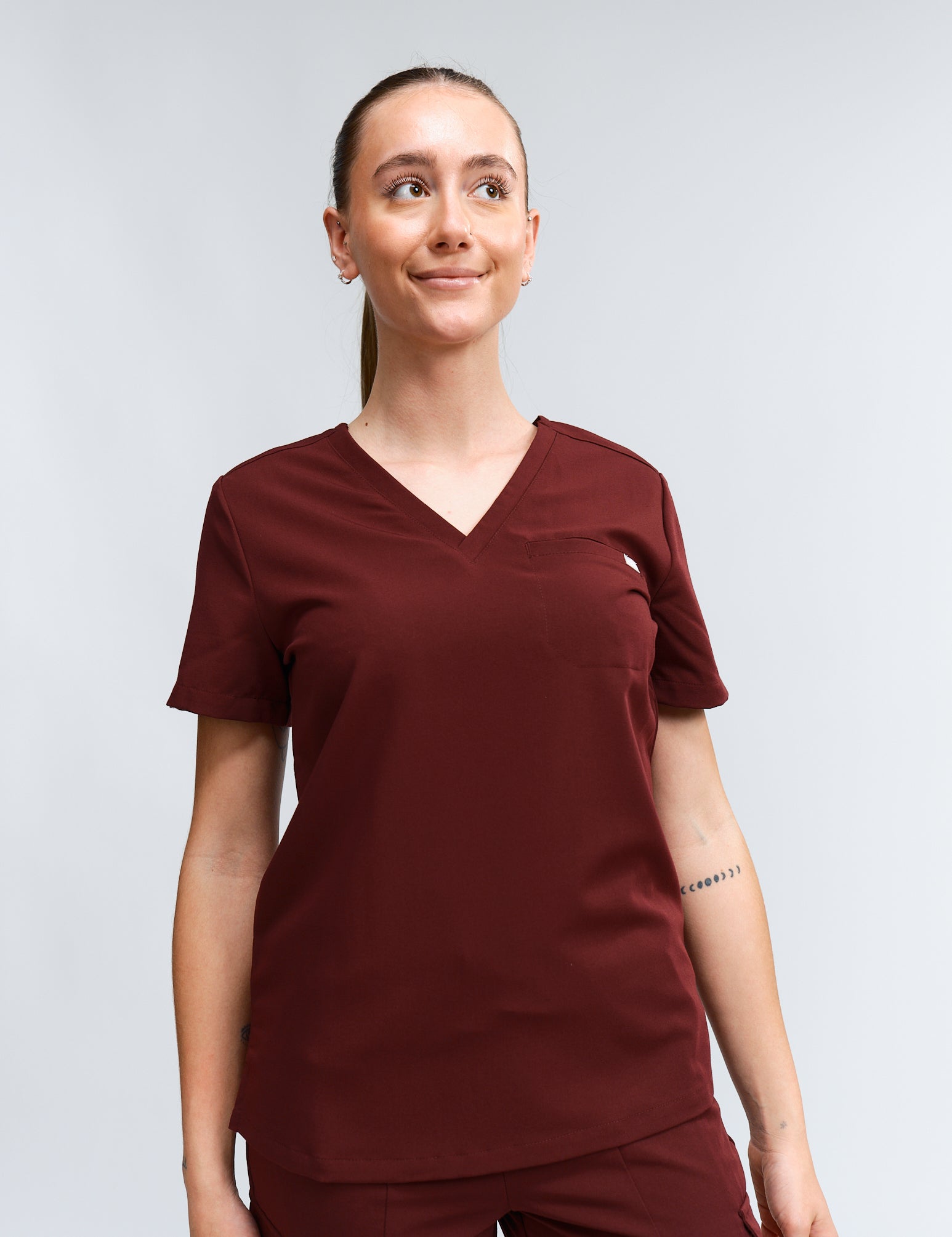 joiia-olivia-scrub-top-burgundy-female-canada.jpg