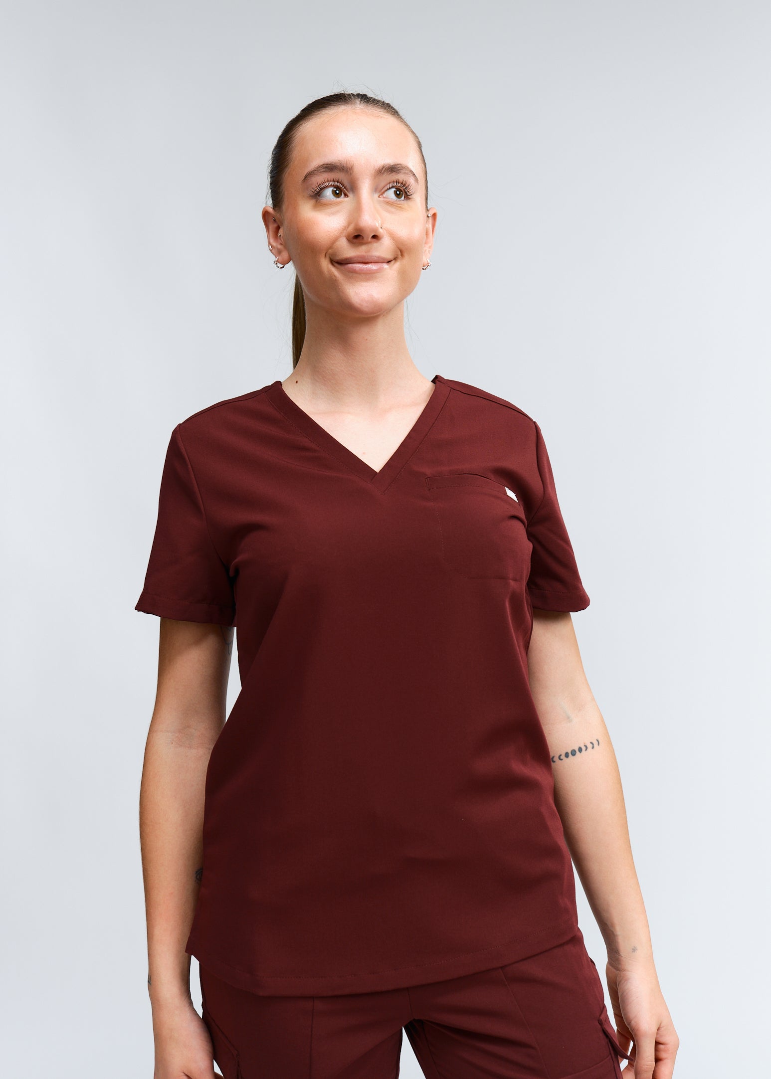 joiia-olivia-scrub-top-burgundy-female-canada.jpg