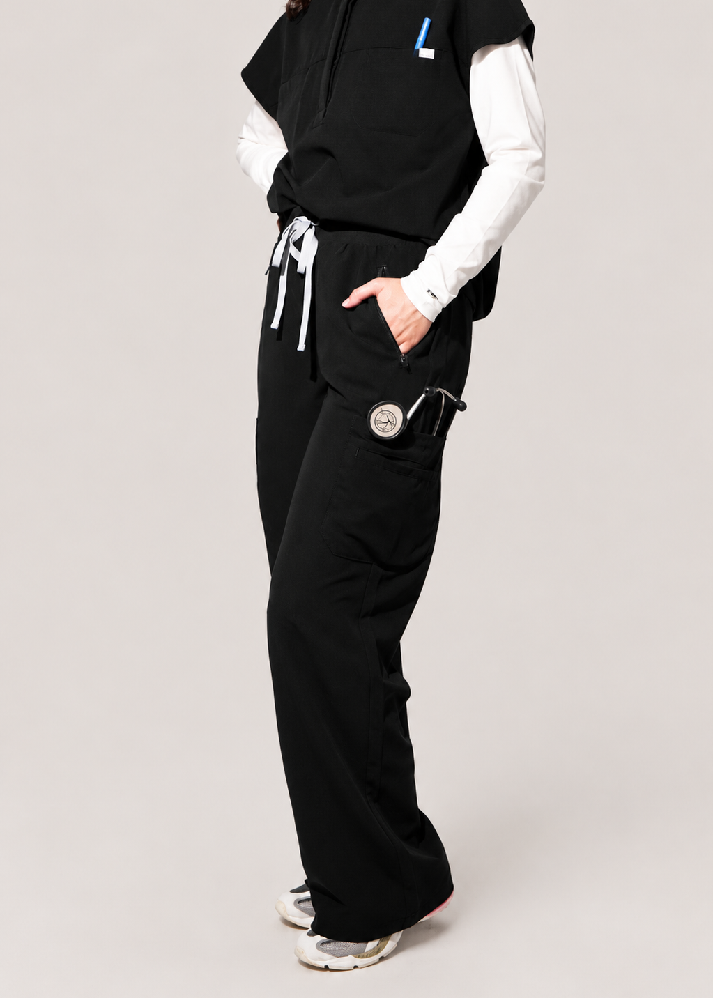 joiia-quinn-pantalon-noir-femme-canada_6.png