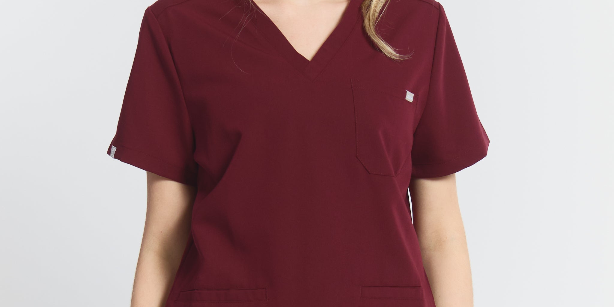 joiia-victoria-scrub-top-burgundy-red-female-canada.jpg