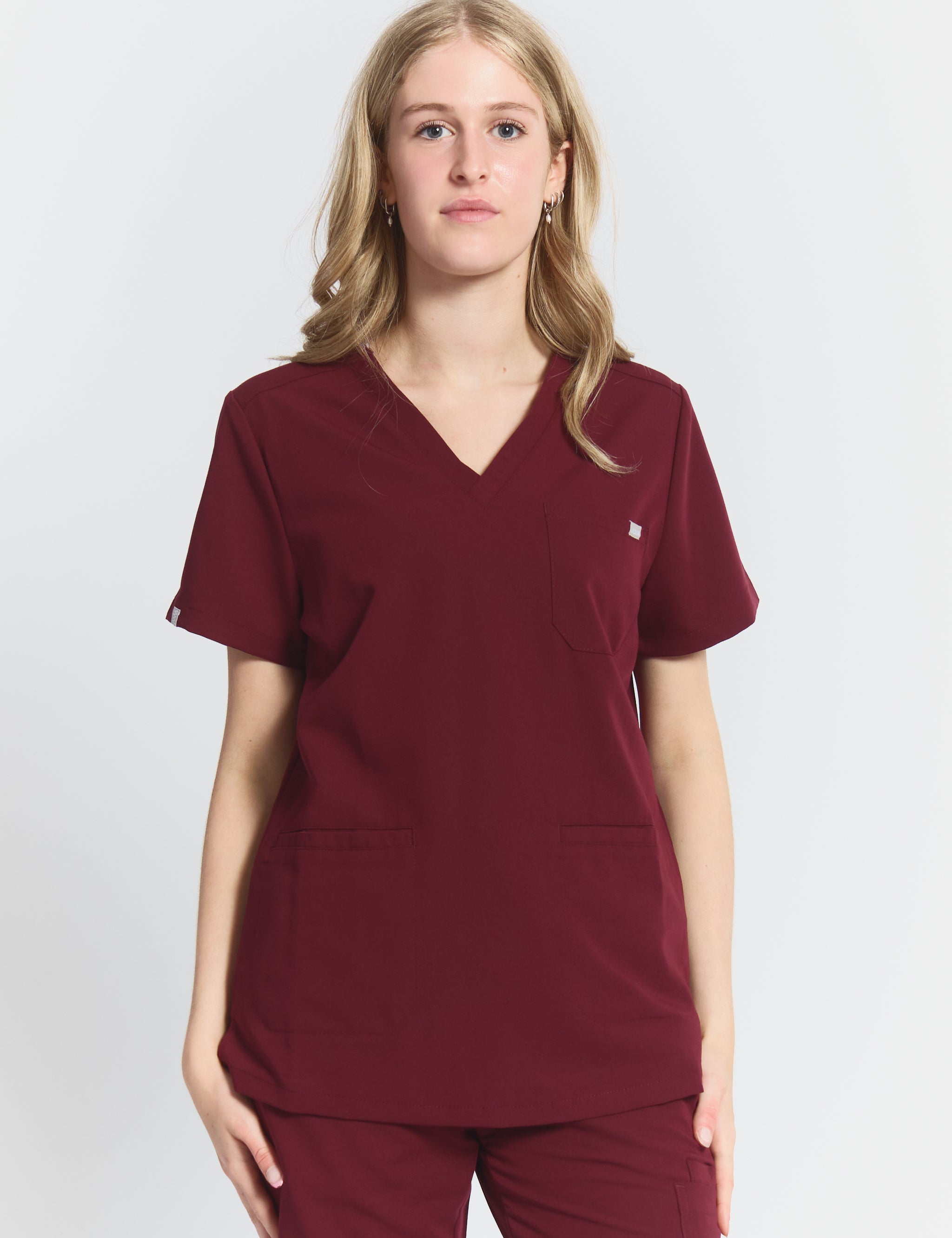 joiia-victoria-scrub-top-burgundy-red-female-canada.jpg