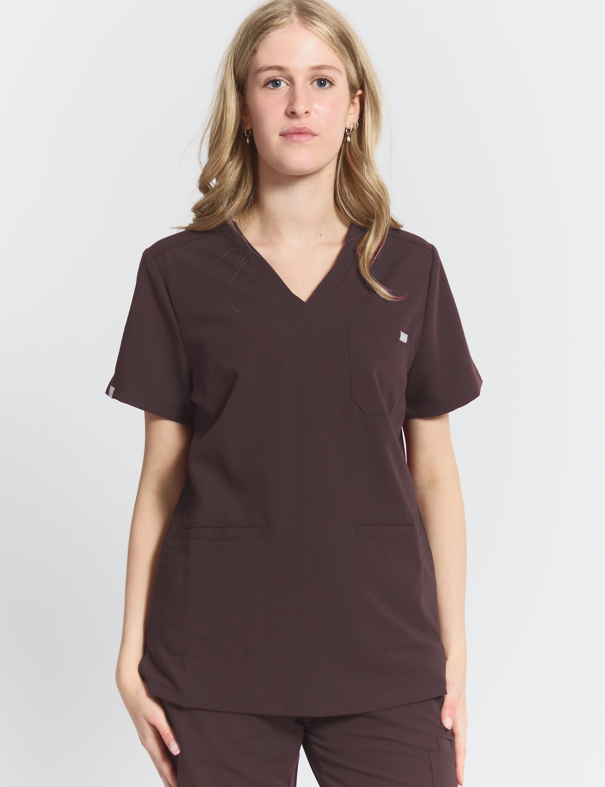 joiia-victoria-scrub-top-espresso-canada-female.jpg