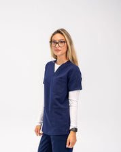 Haut d'uniforme médical à trois poches Victoria - Bleu marine