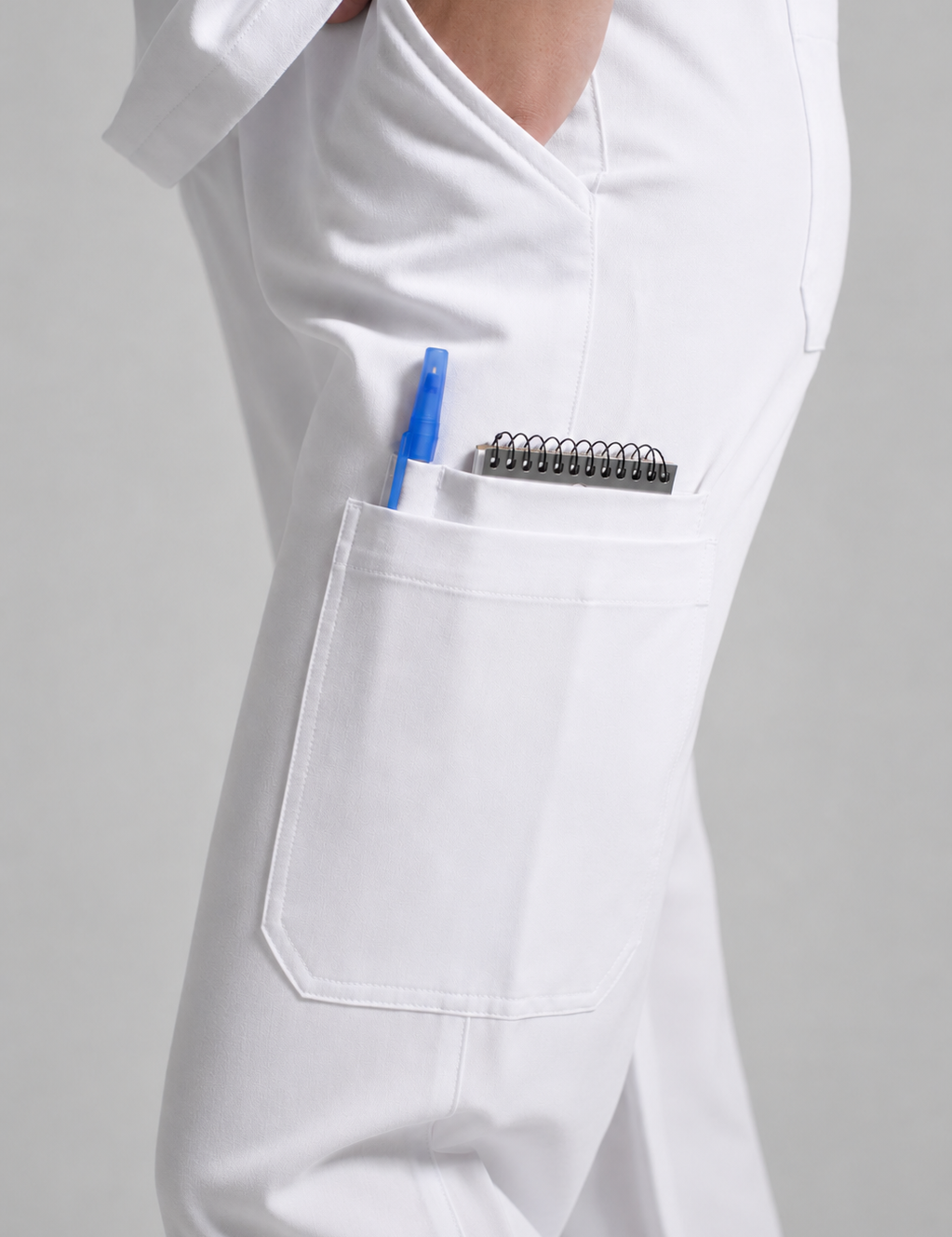 joiia-blanc-canada-pantalon-de-travail-à-jambes-larges-femme.png