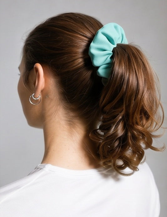scrunchie-joiia-bleu-ciel-chouchou.jpg
